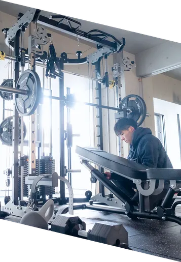 Image of the gym equipment/facilities