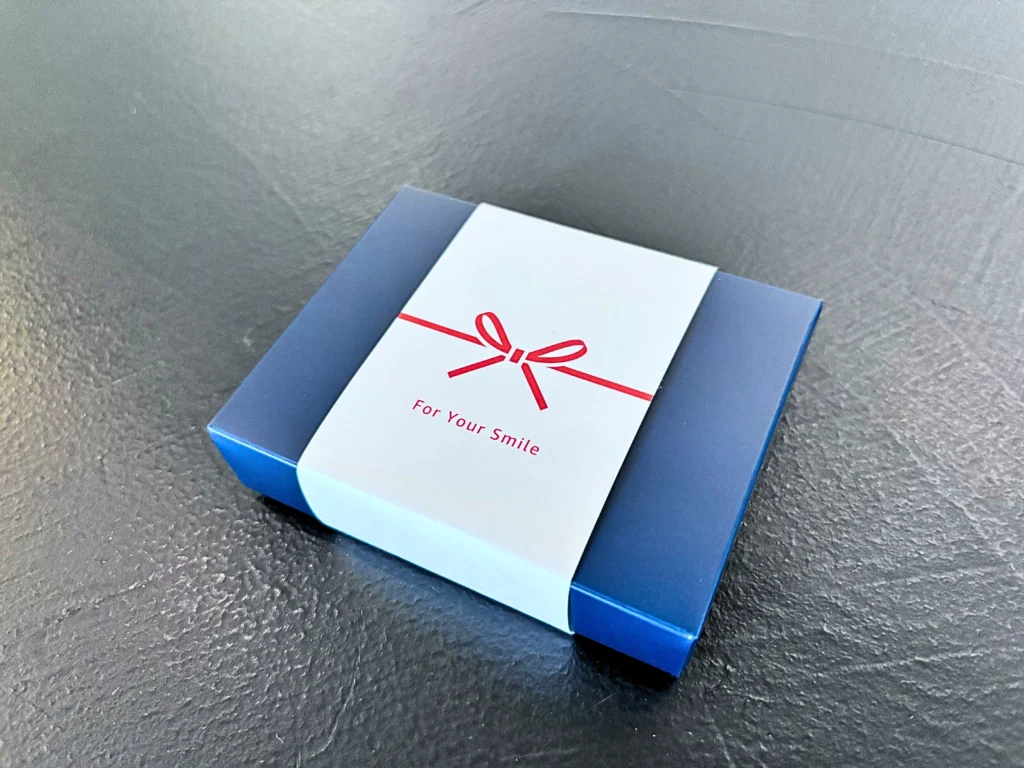 The gift presented to U.M., who trained at FIT HIVE, a personal gym in Honmachi, Nishi-ku, Osaka.