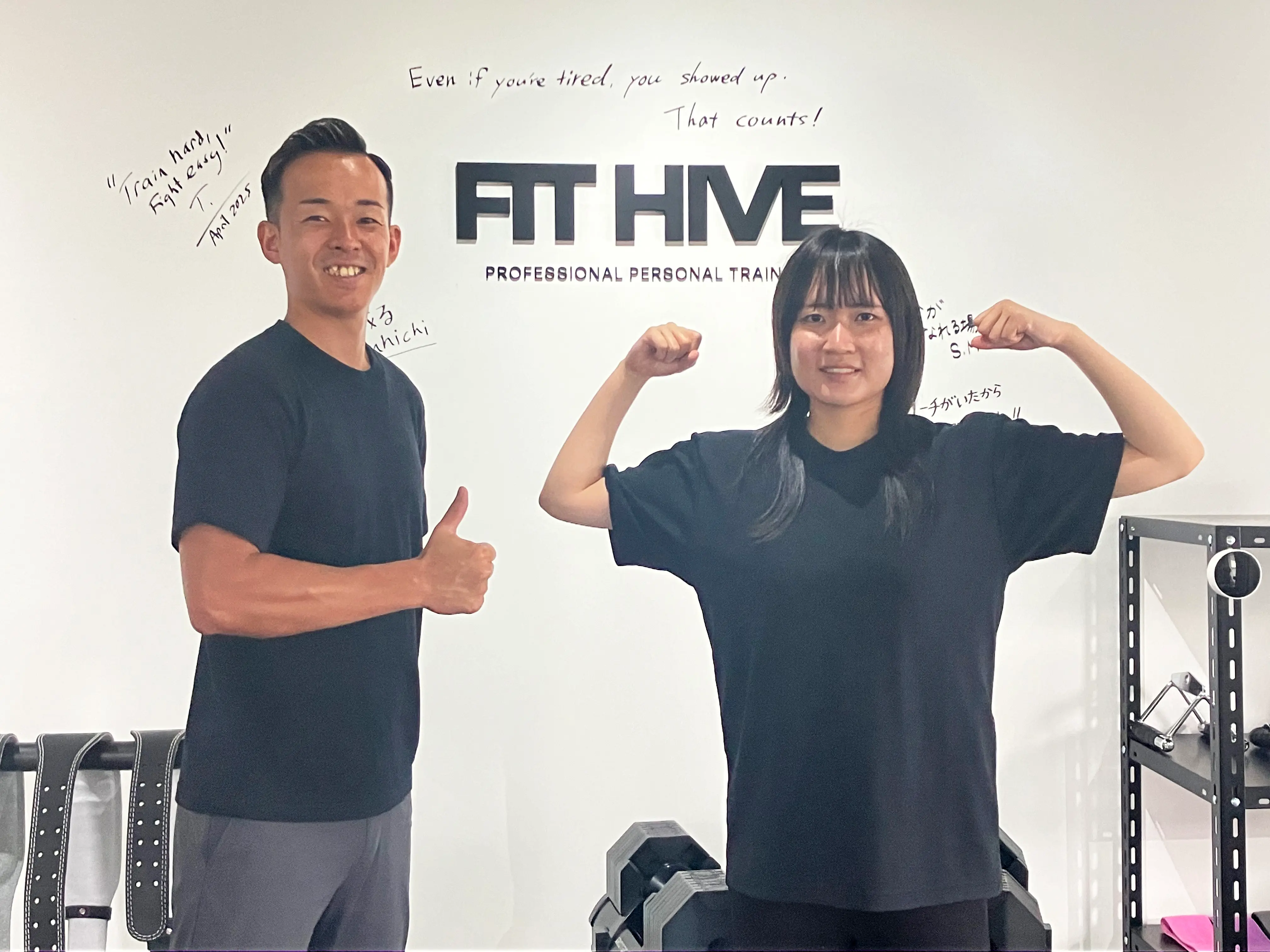 大阪市西区本町のパーソナルジムFIT HIVE(フィットハイブ)のトレーナー酒井翔太とデザイナーN