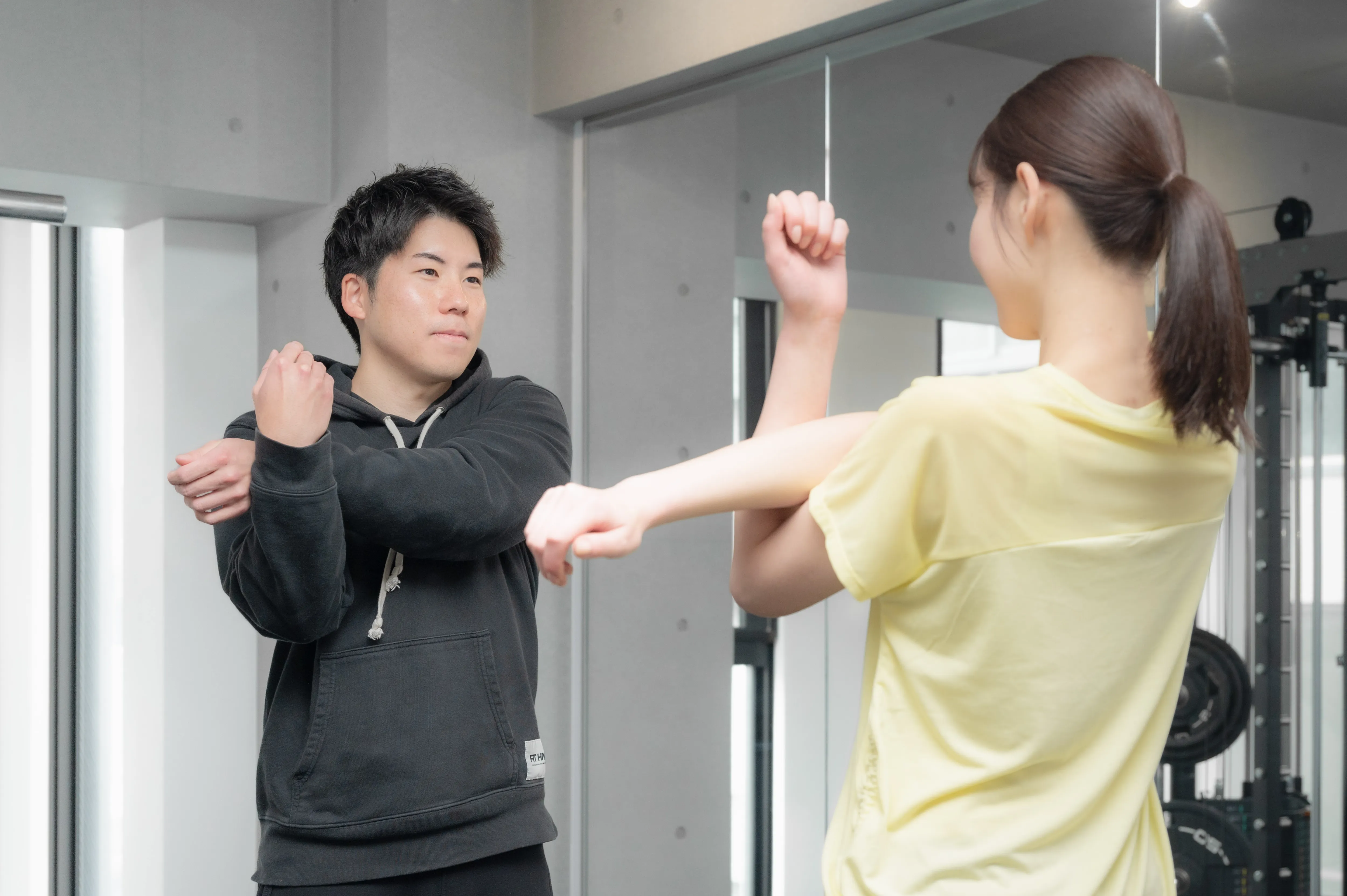 大阪西区本町のパーソナルトレーニングジムFIT HIVE（フィットハイブ）のトレーニング風景