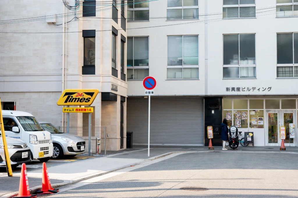 地下鉄本町駅24番出口からのルート5