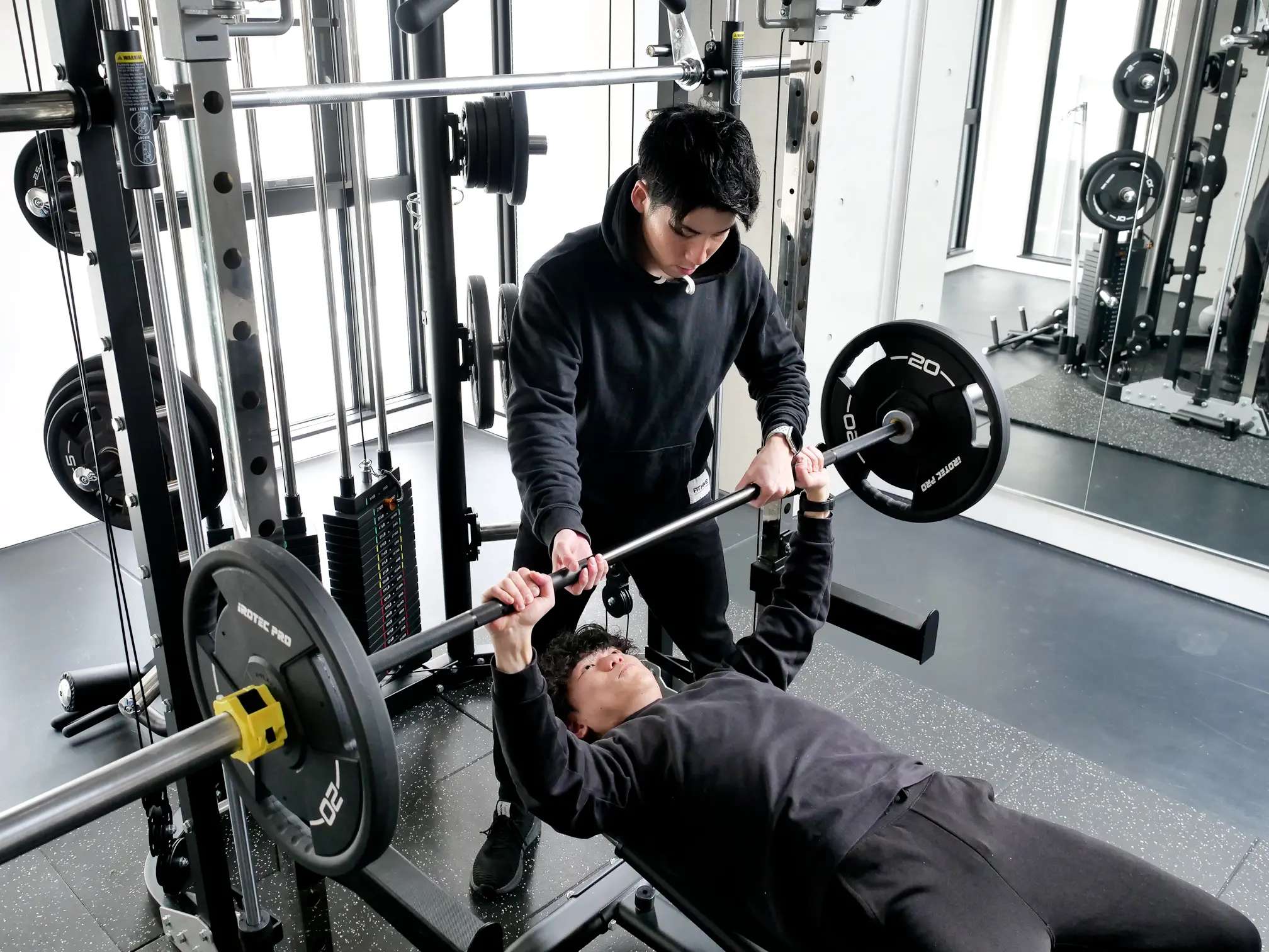 大阪市西区本町のパーソナルトレーニングジムFIT HIVE（フィットファイブ）　　体験レッスンの様子